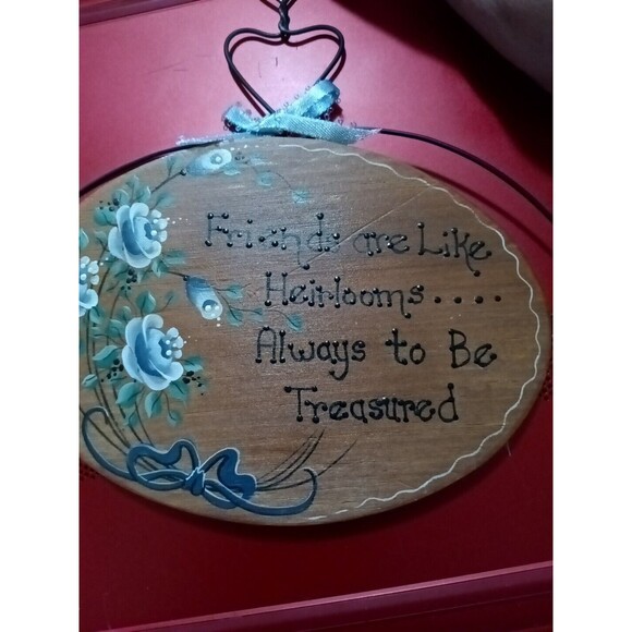 Friends Are Like Hairlooms Always Be Treasures Sign 6 By 8 With Hanging Piece (K - Picture 1 of 4